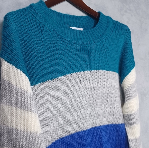 NWOT Colorblock Cozy Knit Sweater Women’s Large Teal Blue Gray Striped Layering - Picture 3 of 9
